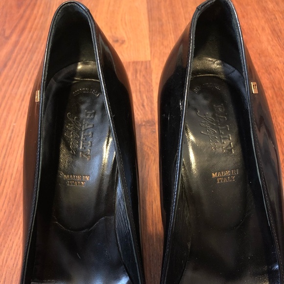 Bally Patent Leather Heels - Picture 4 of 9